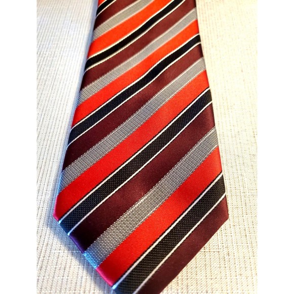 VINTAGE Executive Power Tie COLOURS BY ALEXANDER JULIAN New Old‎ Stock Excellent - Picture 1 of 3